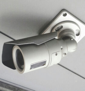 GPS-trackers en camera's: wat zegt de wet?